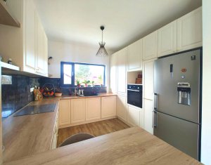 Maison 4 chambres à vendre dans Cluj-napoca, zone Faget