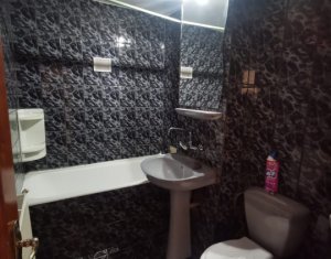 Appartement 3 chambres à vendre dans Cluj-napoca, zone Gara