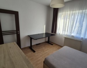 Appartement 3 chambres à vendre dans Cluj-napoca, zone Buna Ziua