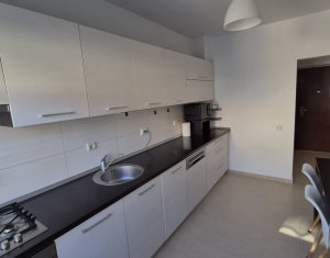 Appartement 3 chambres à vendre dans Cluj-napoca, zone Buna Ziua