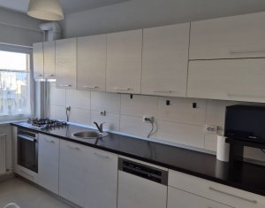 Appartement 3 chambres à vendre dans Cluj-napoca, zone Buna Ziua