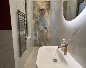 Appartement 4 chambres à vendre dans Cluj-napoca, zone Centru