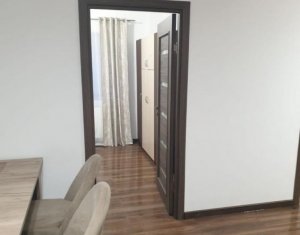 Appartement 3 chambres à vendre dans Floresti
