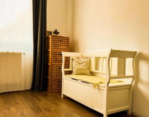 Appartement 3 chambres à vendre dans Floresti