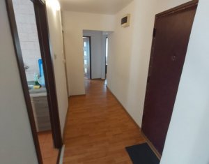 Appartement 3 chambres à louer dans Cluj-napoca, zone Marasti