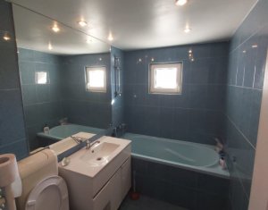 Appartement 3 chambres à louer dans Cluj-napoca, zone Marasti