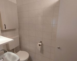 Appartement 3 chambres à louer dans Cluj-napoca, zone Centru