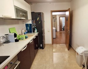 Appartement 3 chambres à vendre dans Cluj-napoca, zone Zorilor