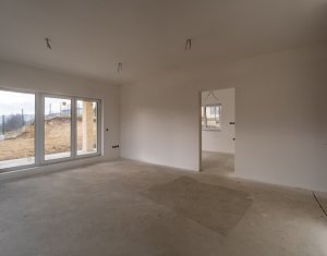Maison 4 chambres à vendre dans Baciu
