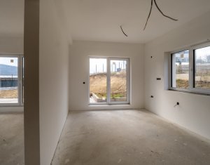 Maison 4 chambres à vendre dans Baciu