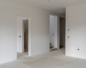 Maison 4 chambres à vendre dans Baciu