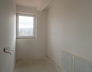 Maison 4 chambres à vendre dans Baciu
