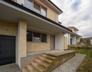 Maison 4 chambres à vendre dans Baciu