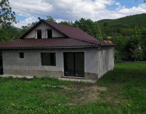 Maison 5 chambres à vendre dans Livada (petrestii De Jos)