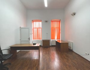 Espace Commercial à louer, 50m2 dans Cluj-napoca, zone Centru