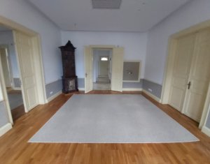 Bureau à louer dans Cluj-napoca, zone Andrei Muresanu