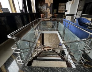 Bureau à louer dans Cluj-napoca, zone Bulgaria
