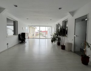 Spatiu 72mp, 2 incaperi + receptie, Centru - Regele Ferdinand