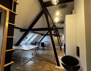 Bureau à louer dans Cluj-napoca, zone Centru