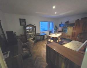 Appartement 3 chambres à vendre dans Cluj-napoca, zone Manastur