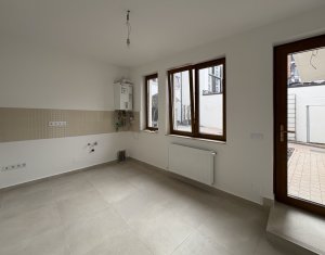 Bureau à louer dans Cluj-napoca, zone Centru