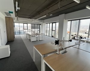 Bureau à louer, 668m2 dans Cluj-napoca, zone Centru