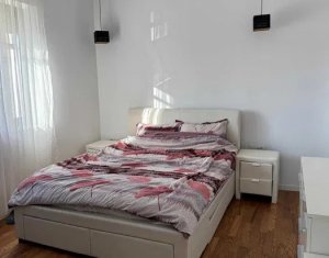 Maison 4 chambres à louer dans Cluj-napoca, zone Dambul Rotund