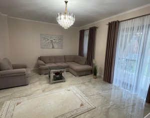Maison 4 chambres à vendre dans Floresti