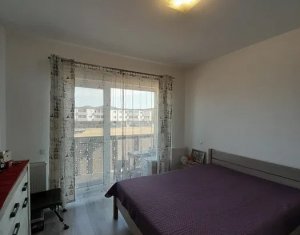 Appartement 3 chambres à vendre dans Floresti