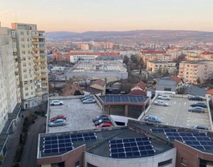 Appartement 3 chambres à vendre dans Cluj-napoca, zone Marasti