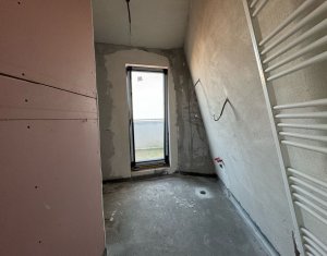Appartement 4 chambres à vendre dans Cluj-napoca, zone Zorilor