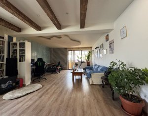 Appartement 3 chambres à vendre dans Cluj-napoca, zone Buna Ziua