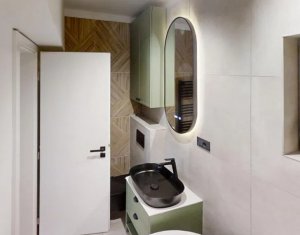 Appartement 4 chambres à vendre dans Cluj-napoca, zone Zorilor