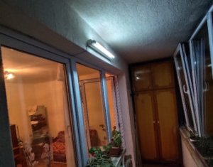 Appartement 4 chambres à vendre dans Cluj-napoca, zone Manastur