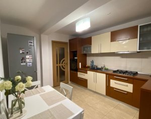 , 82m2 on Floresti