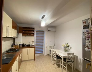 Appartement 3 chambres à vendre dans Floresti