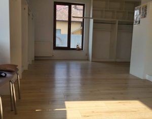 Espace Commercial à vendre dans Floresti