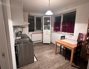 , 28m2 dans Floresti