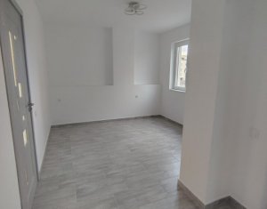 Appartement 1 chambres à vendre dans Floresti