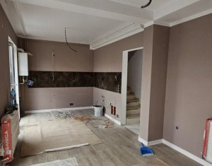 , 80m2 dans Floresti