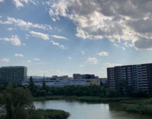 Appartement 2 chambres à vendre dans Cluj-napoca, zone Intre Lacuri