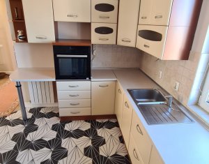 Appartement 3 chambres à vendre dans Cluj-napoca, zone Andrei Muresanu