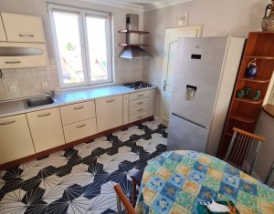 Appartement 3 chambres à vendre dans Cluj-napoca, zone Andrei Muresanu