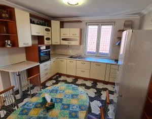 Appartement 3 chambres à vendre dans Cluj-napoca, zone Andrei Muresanu