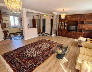 Appartement 3 chambres à vendre dans Cluj-napoca, zone Andrei Muresanu