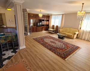 Appartement 3 chambres à vendre dans Cluj-napoca, zone Andrei Muresanu