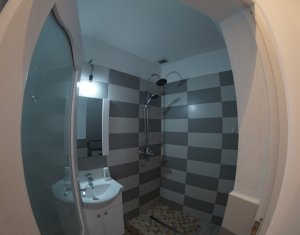 Espace Commercial à louer, 37m2 dans Cluj-napoca, zone Centru