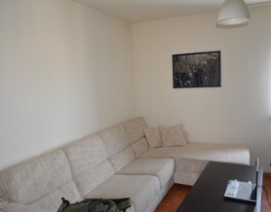 Appartement 4 chambres à vendre dans Cluj-napoca, zone Manastur