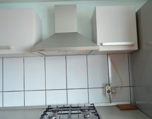 Appartement 4 chambres à vendre dans Cluj-napoca, zone Manastur