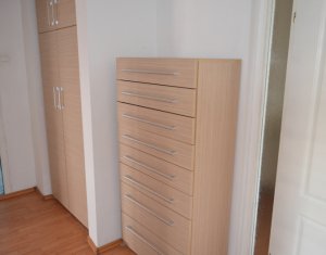 Appartement 4 chambres à vendre dans Cluj-napoca, zone Manastur